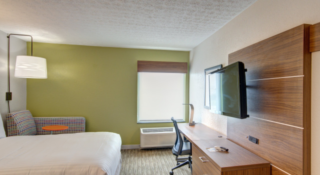 Holiday Inn Express Columbus South - Obetz by IHG