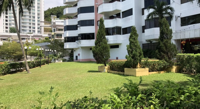 Susie's Resort Seaview Suites at Sri Sayang, Забронировать Курортный отель Курортные отели Бату-Феррингов, Курортный отель