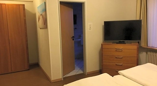 Heeren's Hotel Garni, Rezerwuj Hotel Bensersiel Cuxhaven