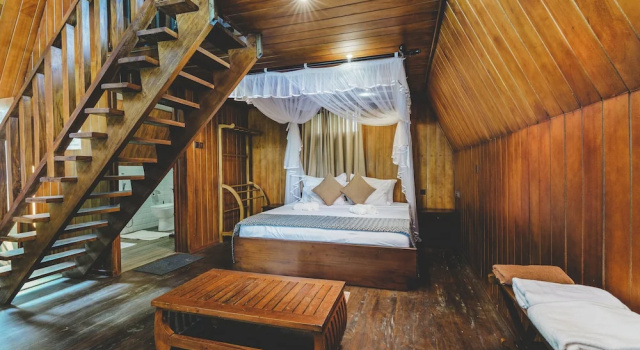 Коттедж River View Villas
