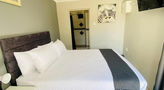 Phola La Bed and Breakfast, Забронировать Отель «постель и завтрак» Отели Квазулу-Наталь с парковкой, Парковка