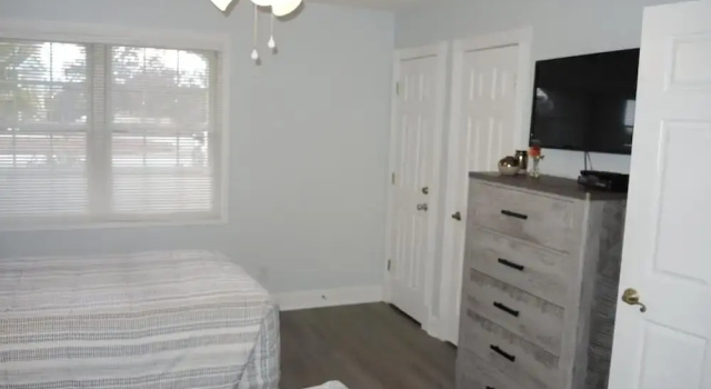 Номер Standard Brunswick Plantation Condo 302M with 27 Hole Golf Course and Close to Beach in Calabash by RedAwning