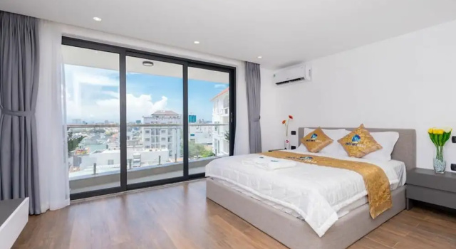 Вилла Luxury с балконом Tran Duy Luxury Villa 3