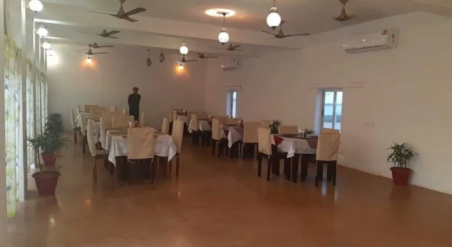 Jaisalmer Desert Safari Camps And Resort, Забронировать Курортный отель Отели Государственного заповедника Desert National Park с бассейном, Бассейн