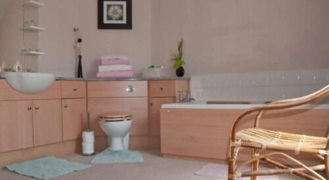 Dinas Farm, Забронировать Фермерский дом Карнарвон Сноудония