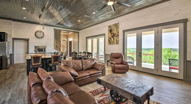 'ladera' Wimberley Estate on 13 Acres w/ Hot Tub, Забронировать Дом для отпуска Коттеджи Texas Hill Country, Коттедж