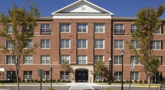 BOQ Lodging-Ballston, Забронировать Апарт-отель Арлингтон Washington DC Metropolitan area