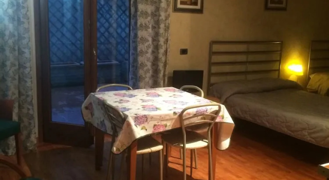 Spacious Suite With Terrace, Two Bathrooms 6pax, Забронировать Апартаменты/квартира Санта-Мария-Новелла Флоренция, рядом с Галерея Уффици