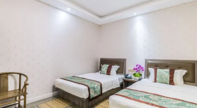 Четырёхместный семейный люкс Shengli Spa Holiday Hotel