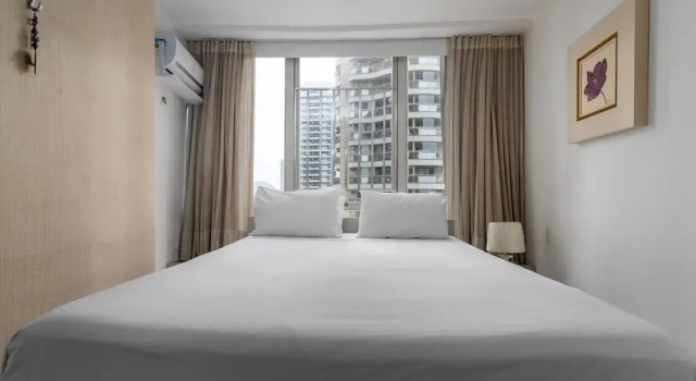Pleasant in Barra da Tijuca Beach Street Lc703, Забронировать Отель Отели штата Рио-де-Жанейро с парковкой, Парковка