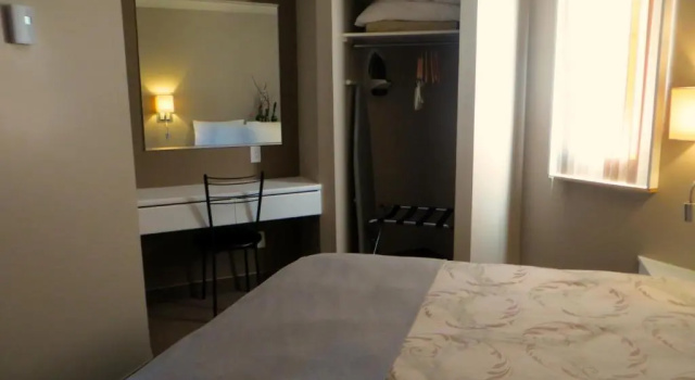 Люкс Motel Invitation