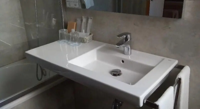 Двухместный номер Standard с балконом Hotel Comfort Dauro 2