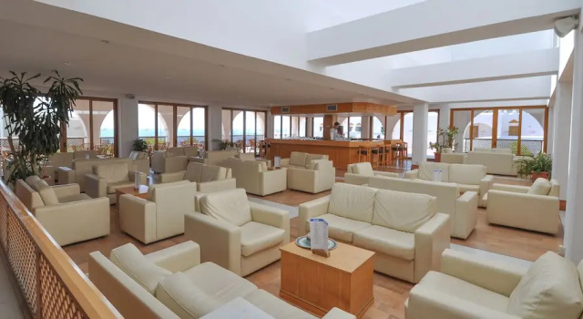 Alfa Beach Hotel