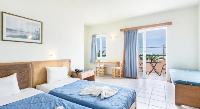 Студия Alonia Hotel Apartments