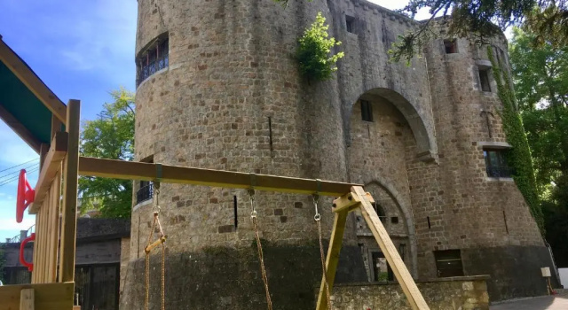 Коттедж с 3 комнатами Châtelet de Barbençon