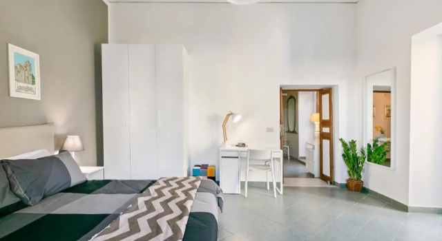Stylish Flat Maqueda