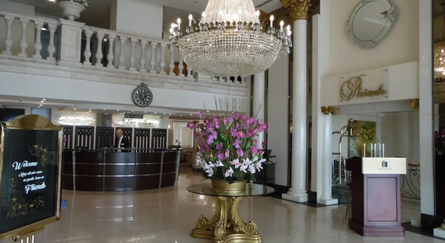Portaluna Hotel & Resort, Забронировать Курортный отель Отели Баабда 3 звезды, 3*