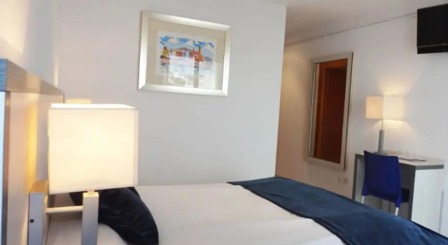 Parrots Sitges Hotel