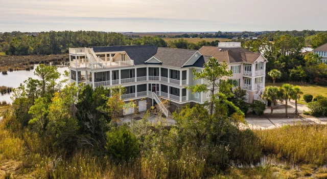 The Porches by Peace Vacations, Забронировать Дом для отпуска Отели Пляжа Гарден-Сити с парковкой, Парковка
