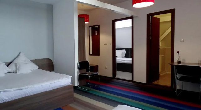 Prince Hotel, Забронировать Отель Меркуря-Чук Харгита-Бэй