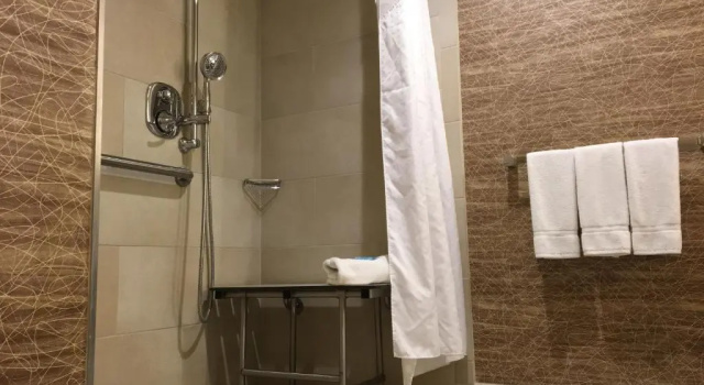 Четырёхместный номер Standard Holiday Inn Express San Bernardino Colton by IHG