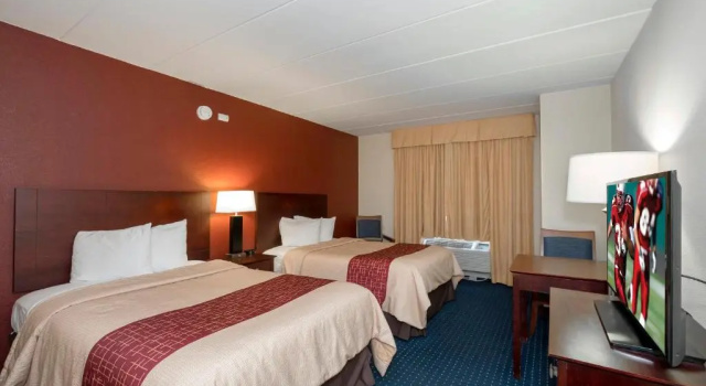 Четырёхместный номер Standard Red Roof Inn Annapolis