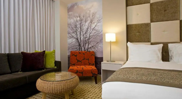 Sadot Hotel Ben Gurion Airport - an Atlas Boutique Hotel, Забронировать Бутик-отель Ассаф Арофе Центральный Округ Израиля