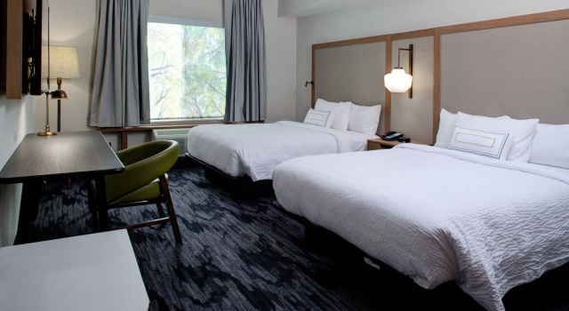 Четырёхместный номер Standard Fairfield Inn & Suites by Marriott Allentown West