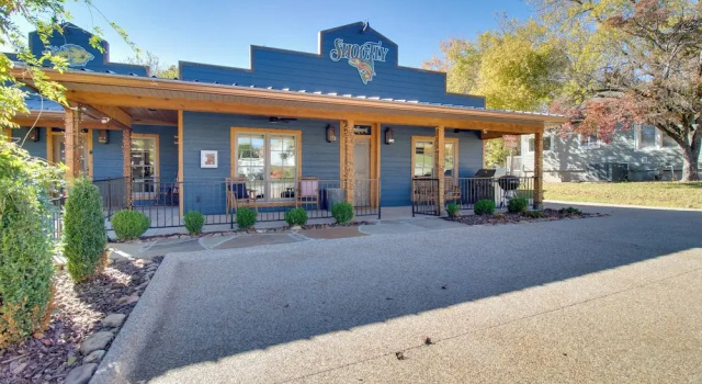 Fly Fishers Paradise: Getaway Near White River!, Buchen Sie Ferienhaus  