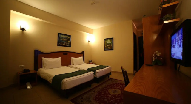 Номер Deluxe Canari de Byblos Hotel