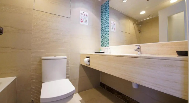 Junior-Suite Warwick Hotel