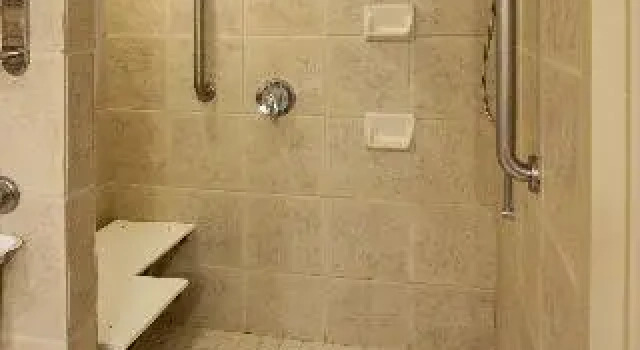 Crowne Plaza Minneapolis West