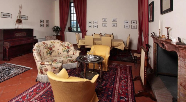 Castello di Felino, Забронировать Отель Фелино Эмилия-Романья