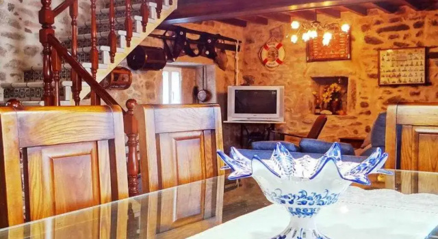 Коттедж Casa Rural en Lira para 9 personas
