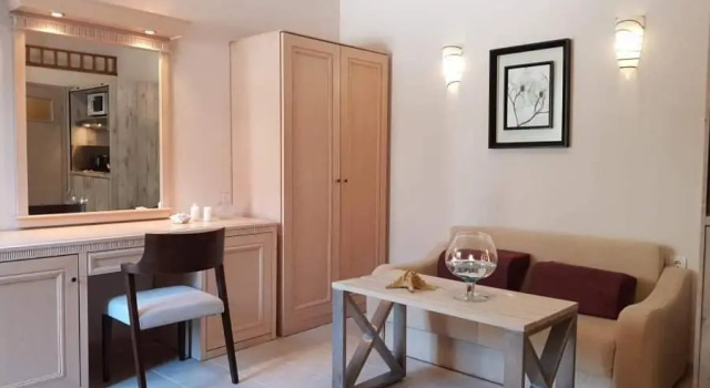 Апартаменты Arginonta Beach Apartments