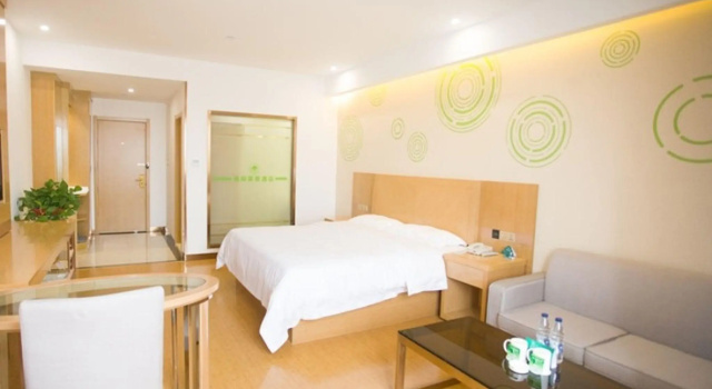 Номер Business GreenTree Inn Fuyang Linquan County Yiwu Trade City Express Hotel