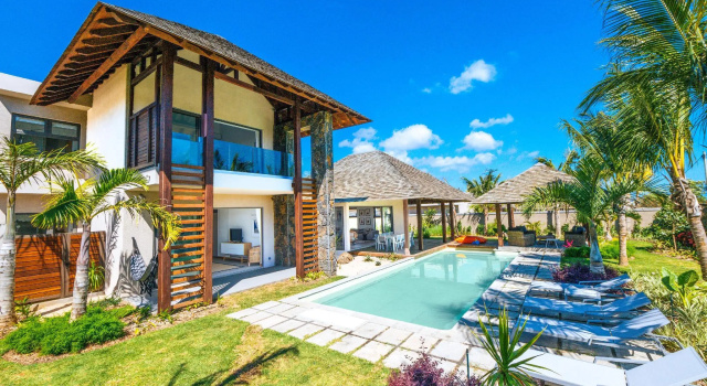 Люкс Grand Luxury с 2 комнатами Mythic Suites & Villas by MJ Holidays