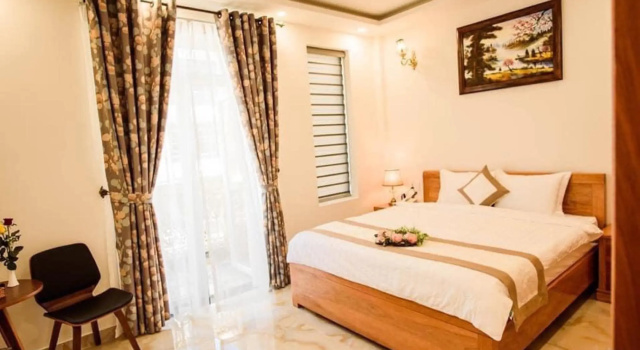 Двухместный номер Deluxe с балконом My Hien Hotel