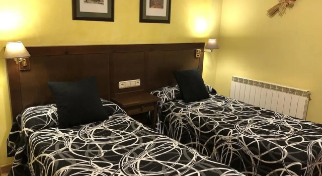 Apartamentos Cinca, Забронировать Отель Эскалона Sobrarbe