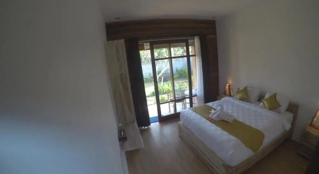 IMeme Guest House, Забронировать Гостевой дом Отели Лембонган-Айленд с парковкой, рядом с Пляж Лебао, Парковка