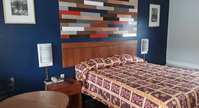 Scottish Inns Collinsville - Martinsville, Забронировать Мини-отель Коллинсвилл Виргиния