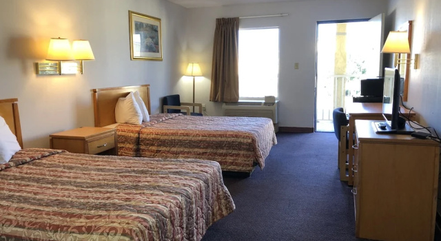 Royal Inn, Prenota Locanda Hotel a Alachua con parcheggio, Parcheggio