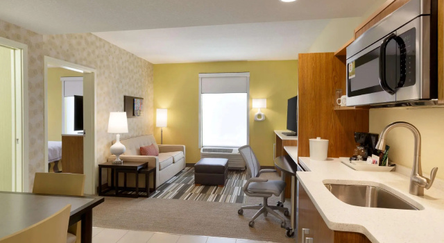 Двухместный люкс Home2 Suites By Hilton Gainesville