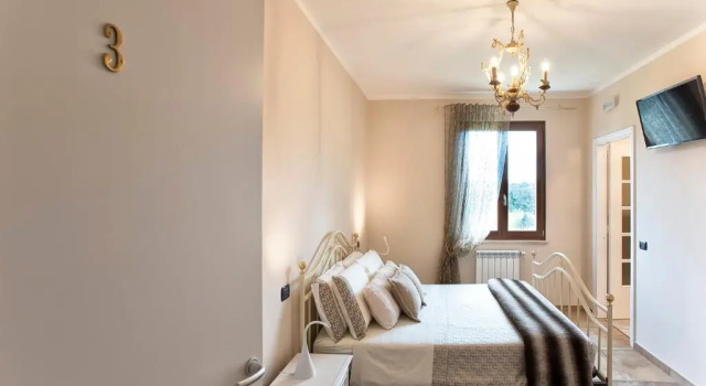 Двухместный номер Standard Villa Malvasio Pool and Jacuzzi Room Sassari
