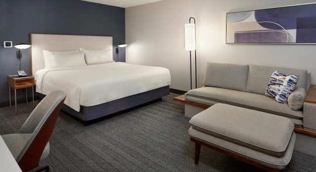 Двухместный номер Standard Courtyard by Marriott Toronto Markham