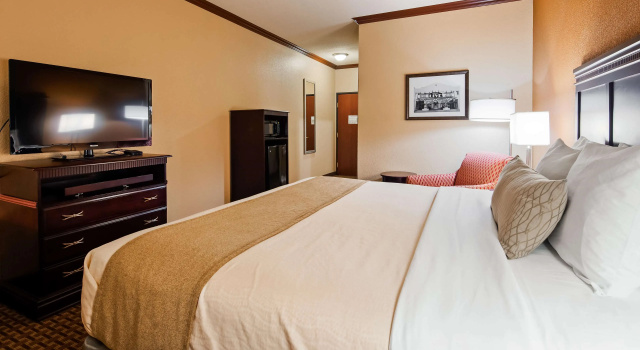 Best Western Granbury Inn & Suites, Varaa Hotelli Granbury 