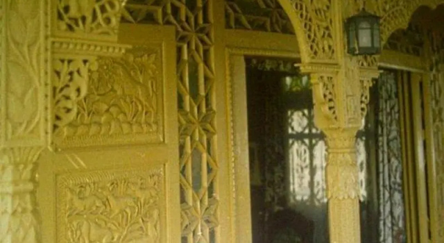 Billoo Palace Houseboat, Забронировать Отель Отели Jammu & Kashmir Ski с парковкой, Парковка