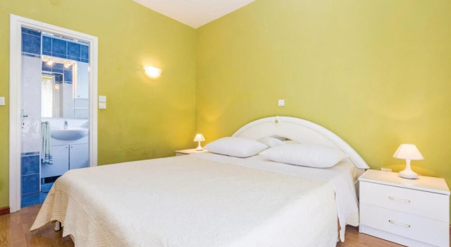 Cozy Home In Supetarska Draga With Wifi, 予約 ホテル ラブ ラブ島