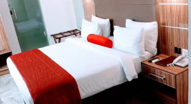 Двухместный номер Classic Glee Hotel