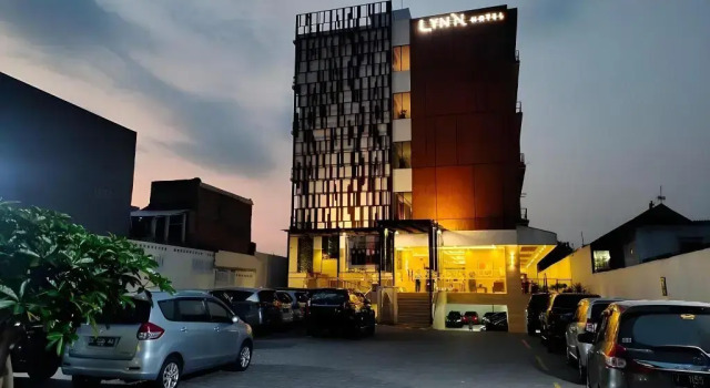 Lynn Hotel Mojokerto, Đặt Khách sạn Mojokerto East Java